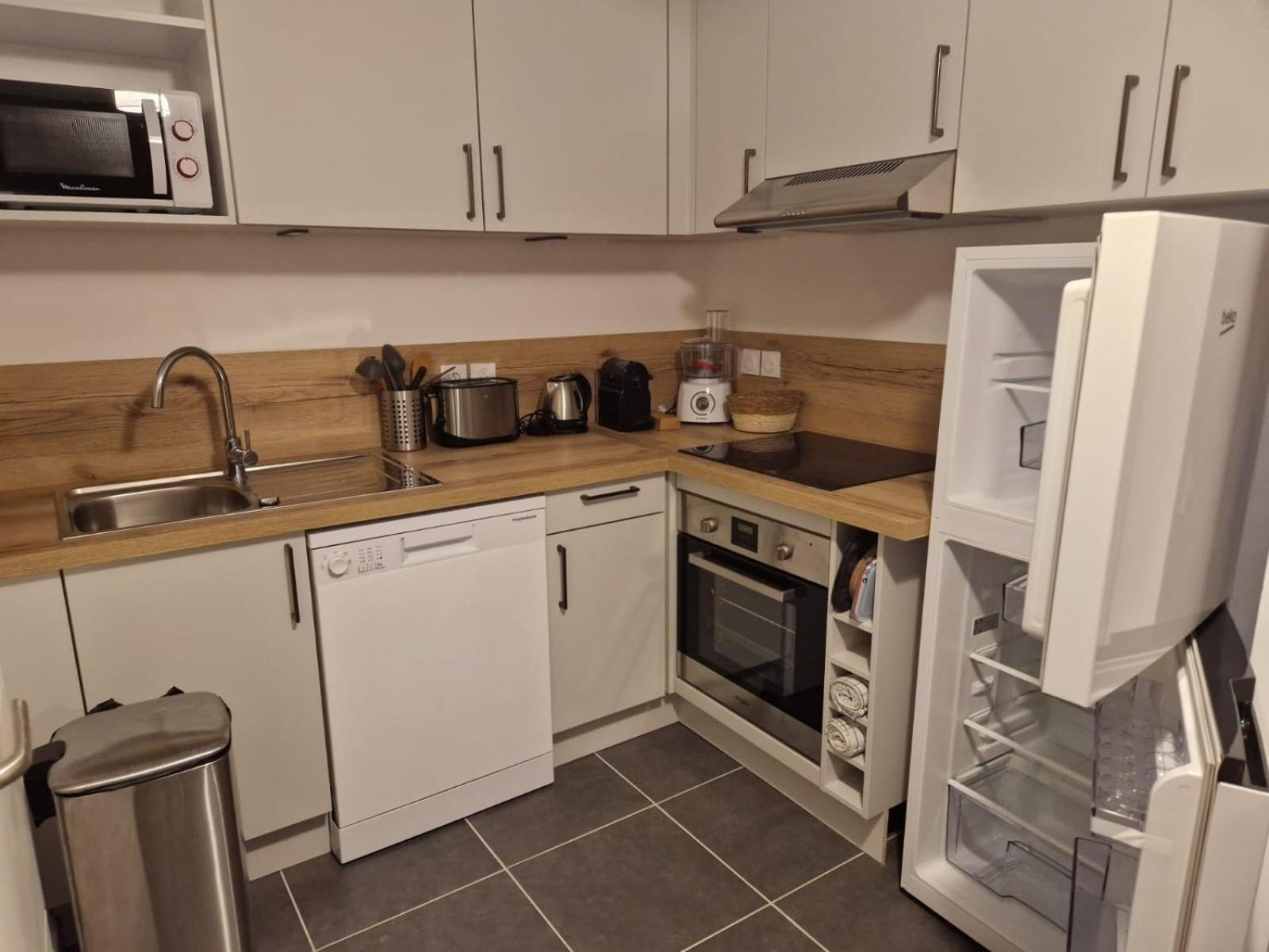 Appartement Bormes Eksteriør billede