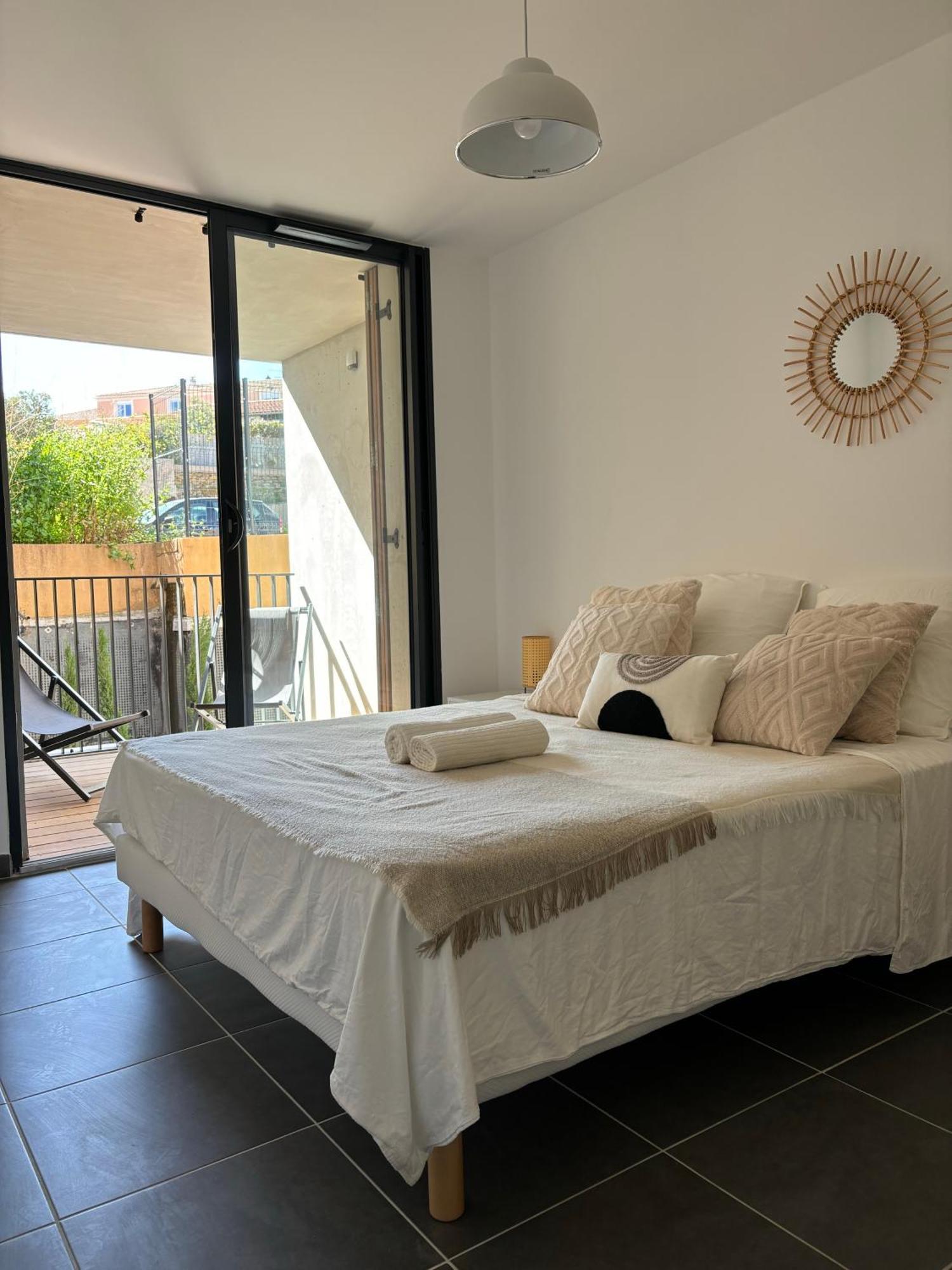 Appartement Bormes Eksteriør billede