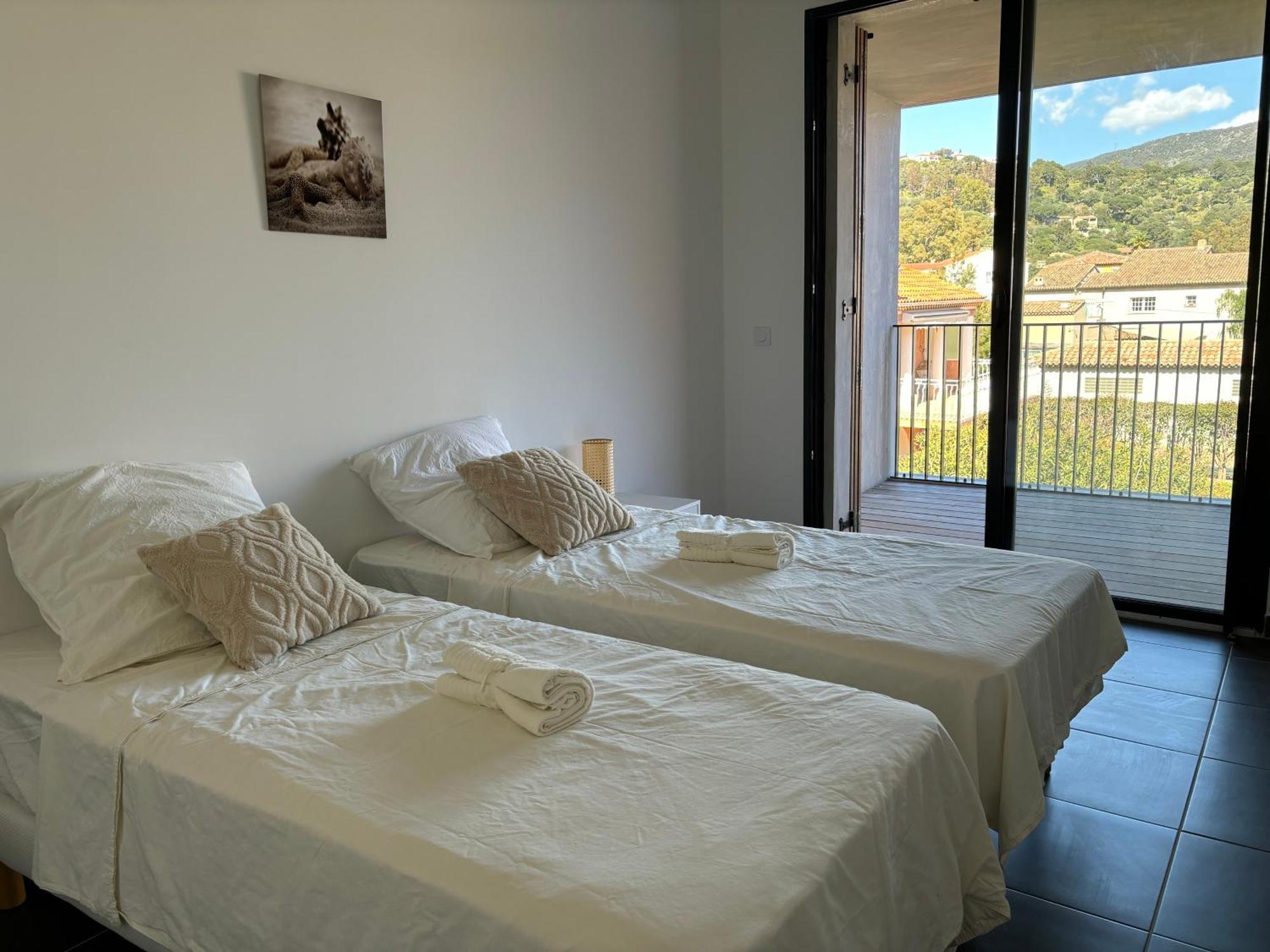 Appartement Bormes Eksteriør billede